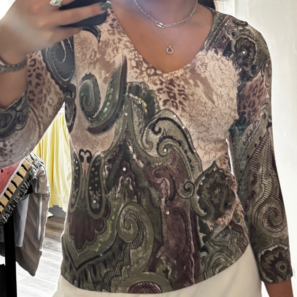 Paisley Print V-Neck Top - Multicolor